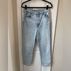 Abercrombie and Fitch The Ankle Straight Ultra High Rise Jeans Size 30/10